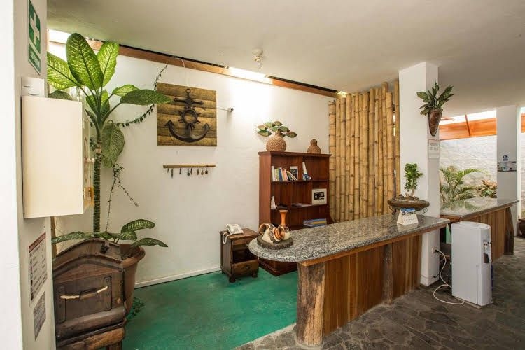 Galapagos Suites Bed & Breakfast4