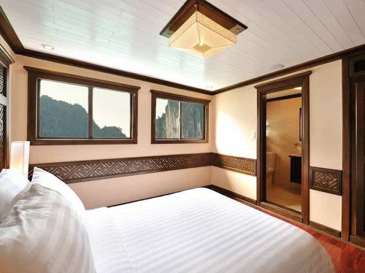 Paradise Luxury Cruise