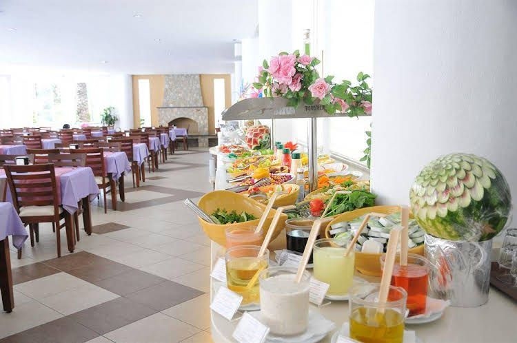 Montebello Resort Hotel1
