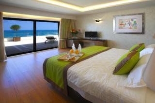 Minoa Palace Resort & Spa0