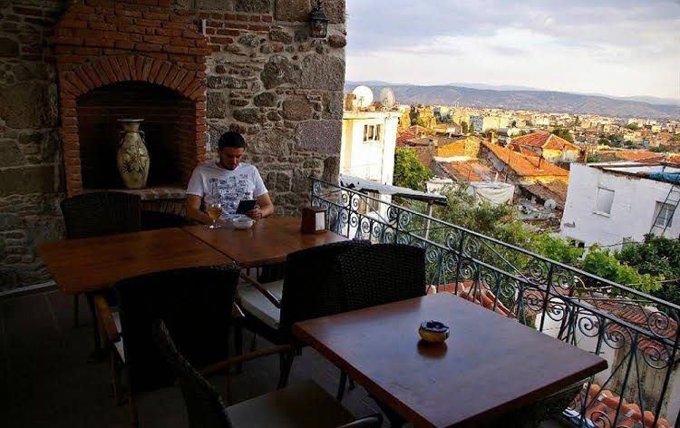 Hera Hotel2