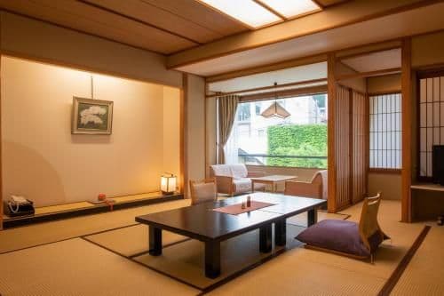 Japanese-Style Room - Breakfast Included