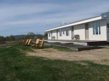 Motel de la Pointe Aux Bouleaux1