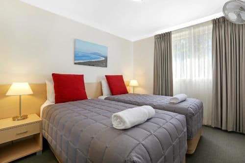 Two-Bedroom Apartment with Spa Bath