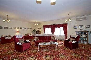 Rosie's Inn1