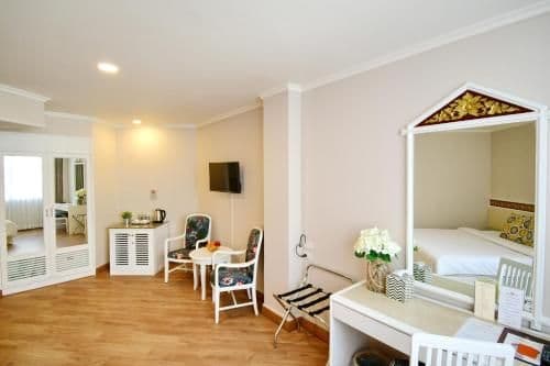 Deluxe Executive Room