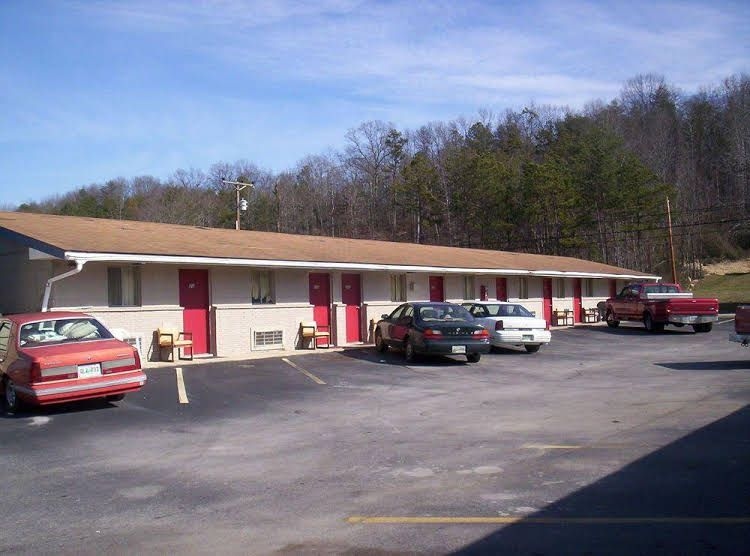 Budget Motel4