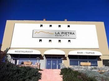 Hotel La Pietra0