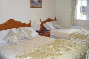 Fairlawns Bed & Breakfast2