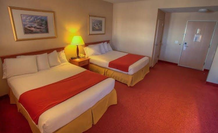 GuestHouse Hotels and Resorts Ocean Shores0
