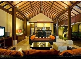Villa Ininda and Ligaya3