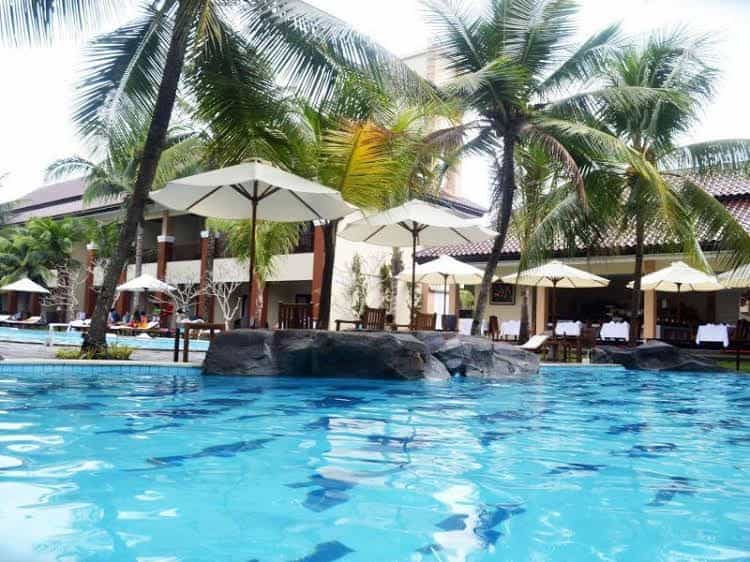 โรงแรมดิ อาร์นาวา โรงแรมดิ อาร์นาวา