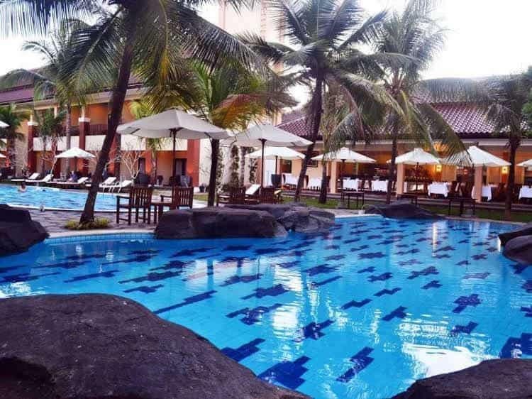 โรงแรมดิ อาร์นาวา โรงแรมดิ อาร์นาวา