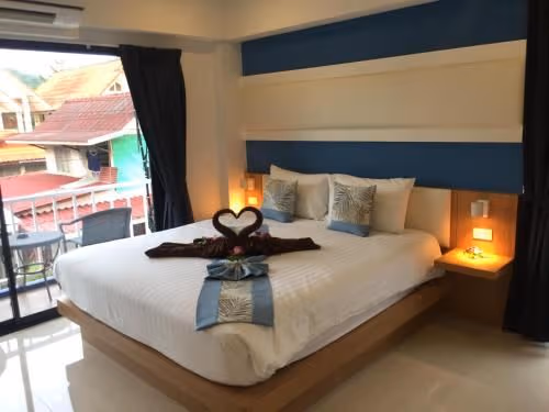 Deluxe King Room