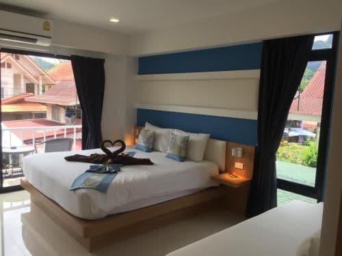 Deluxe King Room