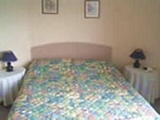 Fronds Holiday Apartments Fronds Holiday Apartments