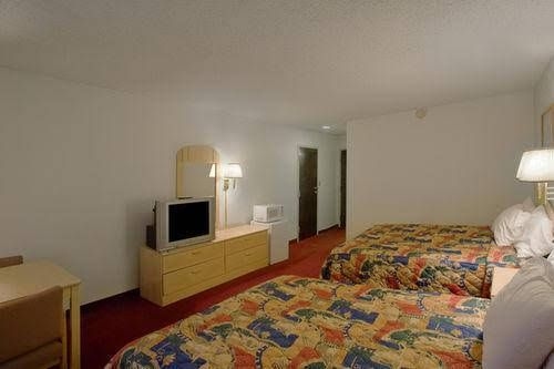 Eagle's Nest Hotel & Conference Center1