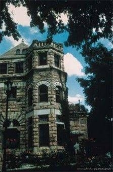 Castle Marne Bed & Breakfast3