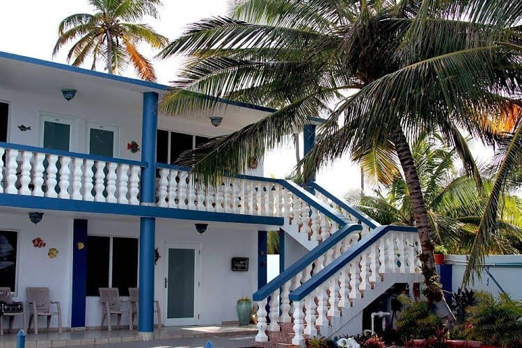 The Beach Club Guest House4