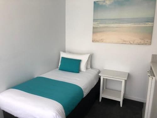 Double or Twin Room with Water View