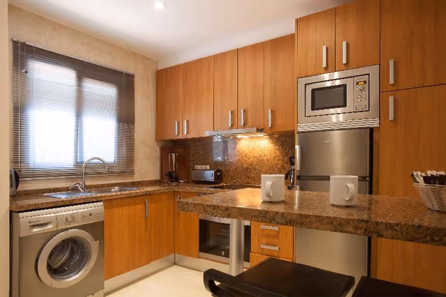 APARTMENT SUPERIOR