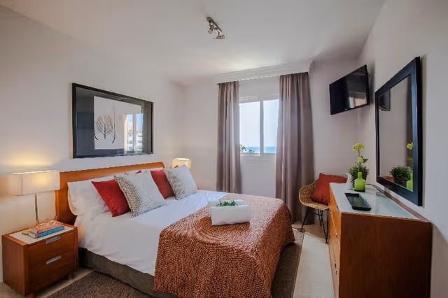 APARTMENT SUPERIOR