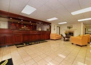 Quality Inn & Suites Quality Inn & Suites