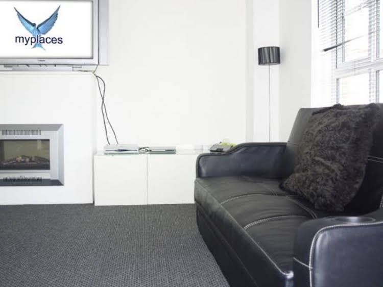My-Places Abbotsfield Court Townhouse 34