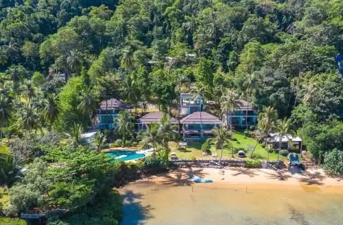 เรโซลูชั่น รีสอร์ท เกาะช้าง เรโซลูชั่น รีสอร์ท เกาะช้าง