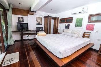 เรโซลูชั่น รีสอร์ท เกาะช้าง (Resolution Resort)2