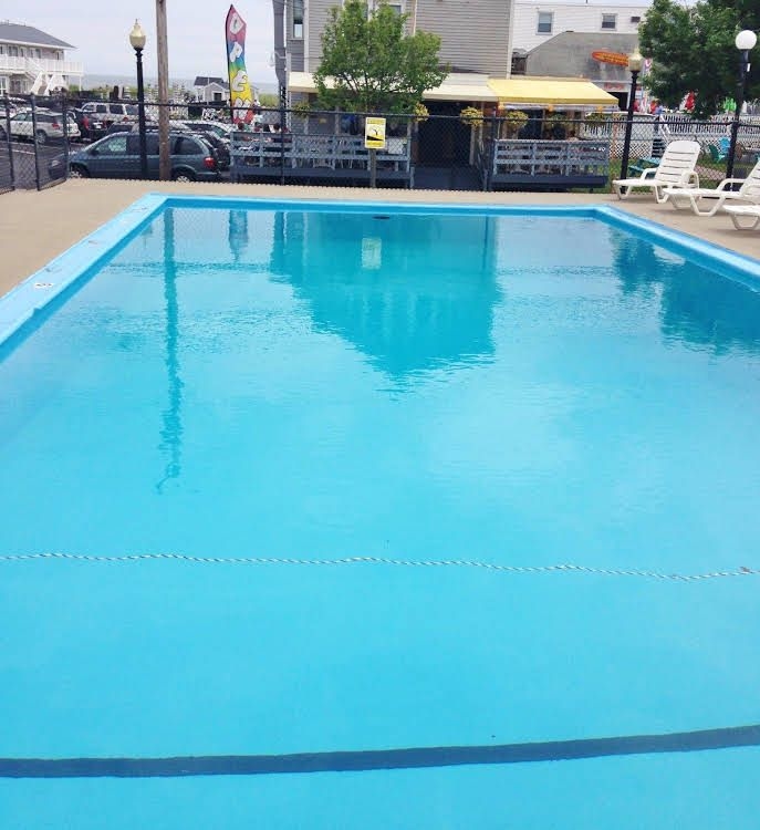 America's Best Value Inn Mt Royal Motel1