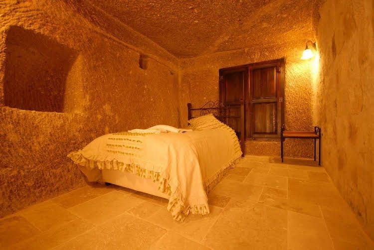 Travellers Cave Pension0