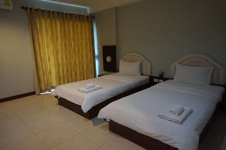 Suparee Parkview Hotel2