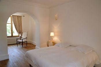 Chateau - Hotel Le Sallay1