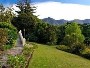 Braeside Guest House2