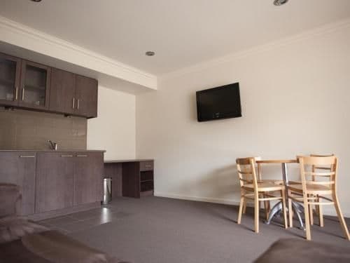 Executive Suite with Spa Bath