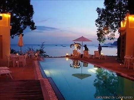 กระบี่ ทรอปิคอล บีช (Krabi Tropical Beach)1