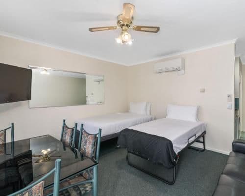 One-Bedroom Apartment with Spa Bath