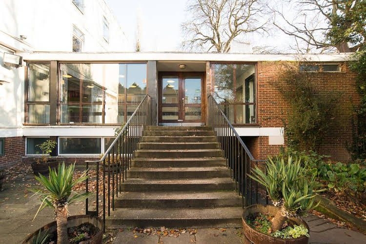 เซฟสเตย์ ลอนดอน เคนซิงตัน ฮอลแลนด์ พาร์ค (Safestay London Kensington Holland Park)1