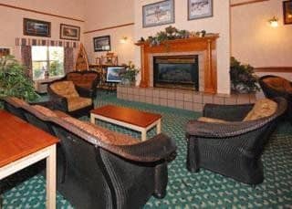 Comfort Suites (Marquette) Comfort Suites (Marquette)