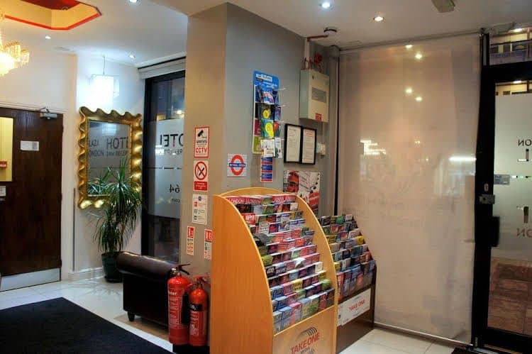 โรงแรมพลาซา ลอนดอน โรงแรมพลาซา ลอนดอน
