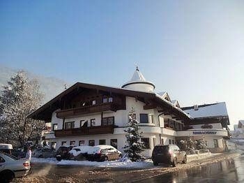 Hotel Gasthof Rissbacherhof0
