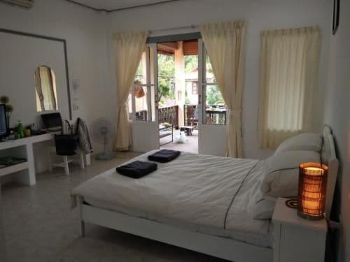Studio with Balcony