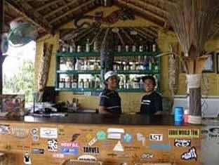 Ware Ware Surf Bungalows1