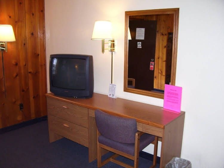Travelers Inn2