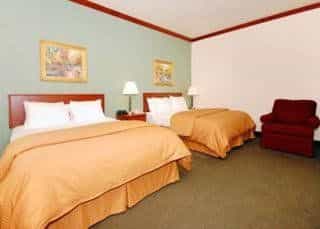 Kress Inn Clarion Collection