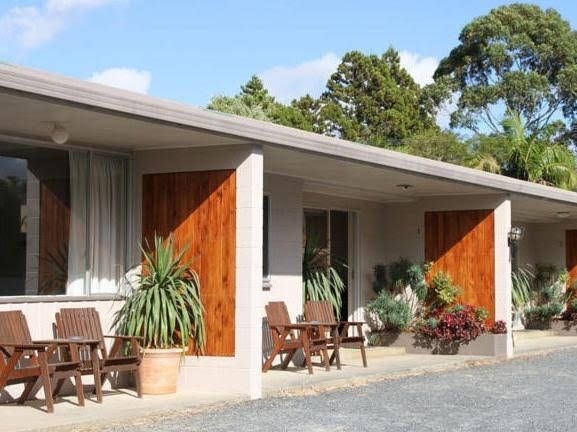 Orchard Motel0