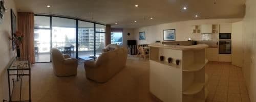 Tower - 2 Bedroom Ocean view Apartment