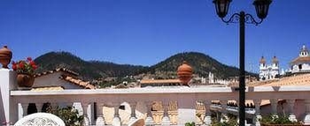 Hostal Sucre0
