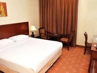 Romance Hotel3